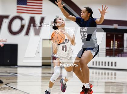 Thumbnail 2 in JV: Perry @ Hamilton photogallery.