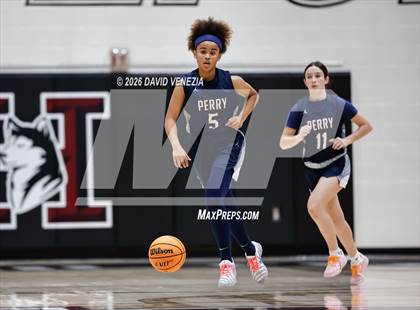 Thumbnail 2 in JV: Perry @ Hamilton photogallery.