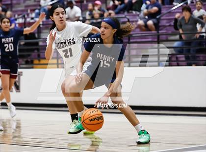 Thumbnail 1 in JV: Perry @ Hamilton photogallery.