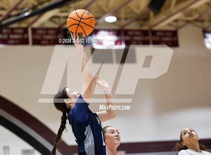 Thumbnail 1 in JV: Perry @ Hamilton photogallery.