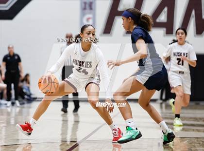 Thumbnail 1 in JV: Perry @ Hamilton photogallery.