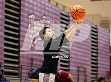 Thumbnail 2 in JV: Perry @ Hamilton photogallery.