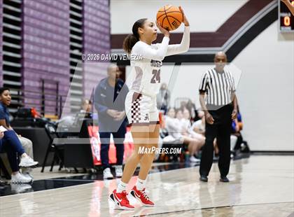 Thumbnail 3 in JV: Perry @ Hamilton photogallery.