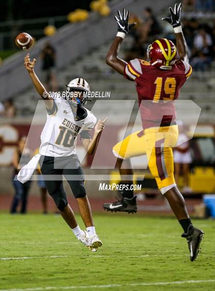 Thumbnail 1 in Edison @ Clovis West photogallery.
