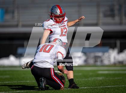 Thumbnail 2 in Rampart vs. Grand Junction Central (CHSAA 4A Round 1) photogallery.