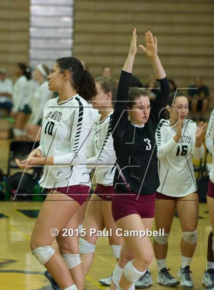 Thumbnail 3 in Hamilton vs Xavier (Gilbert Invitational) photogallery.