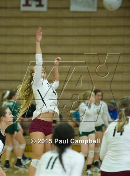 Thumbnail 1 in Hamilton vs Xavier (Gilbert Invitational) photogallery.