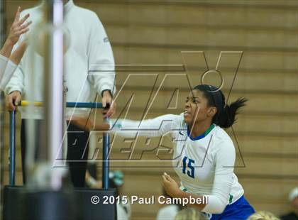 Thumbnail 3 in Hamilton vs Xavier (Gilbert Invitational) photogallery.