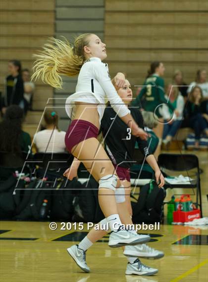 Thumbnail 1 in Hamilton vs Xavier (Gilbert Invitational) photogallery.