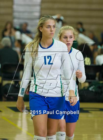 Thumbnail 2 in Hamilton vs Xavier (Gilbert Invitational) photogallery.