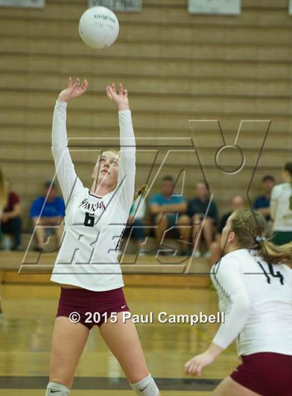Thumbnail 1 in Hamilton vs Xavier (Gilbert Invitational) photogallery.
