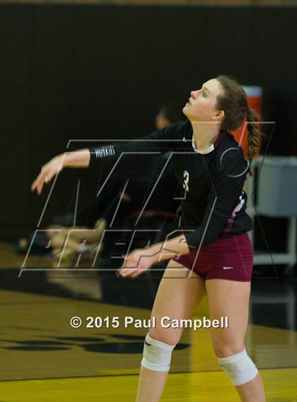 Thumbnail 2 in Hamilton vs Xavier (Gilbert Invitational) photogallery.