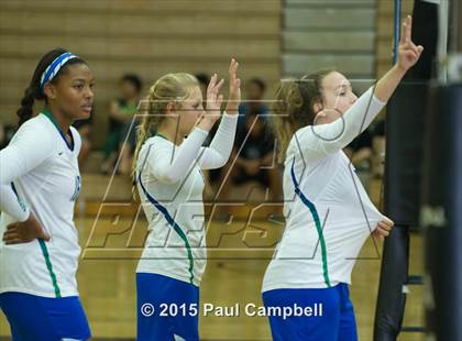 Thumbnail 3 in Hamilton vs Xavier (Gilbert Invitational) photogallery.