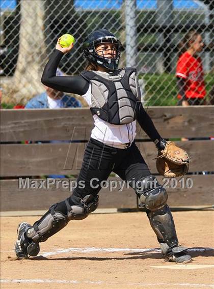 Thumbnail 1 in Vacaville vs. Del Campo photogallery.