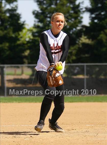 Thumbnail 3 in Vacaville vs. Del Campo photogallery.