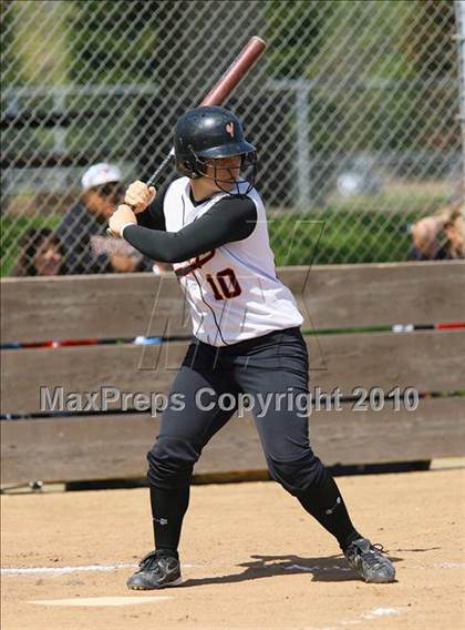 Thumbnail 3 in Vacaville vs. Del Campo photogallery.