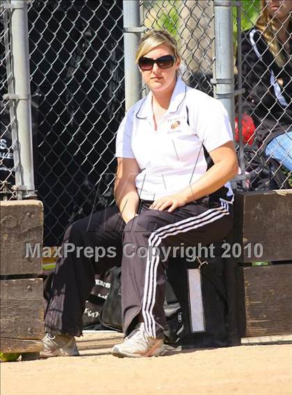 Thumbnail 2 in Vacaville vs. Del Campo photogallery.