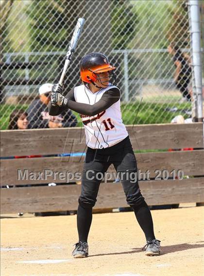Thumbnail 2 in Vacaville vs. Del Campo photogallery.