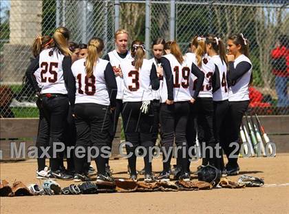 Thumbnail 2 in Vacaville vs. Del Campo photogallery.