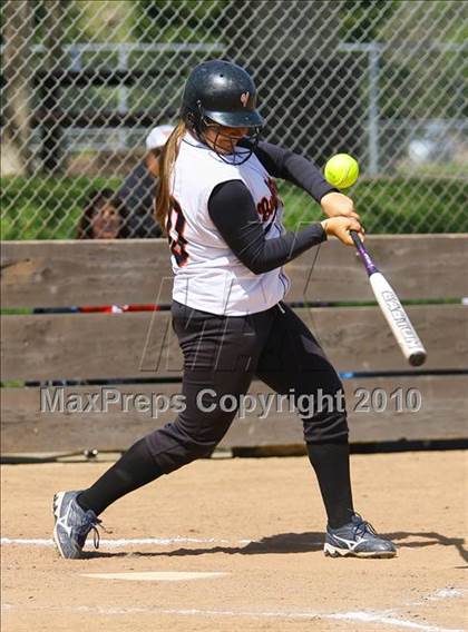 Thumbnail 2 in Vacaville vs. Del Campo photogallery.