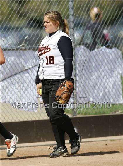 Thumbnail 1 in Vacaville vs. Del Campo photogallery.