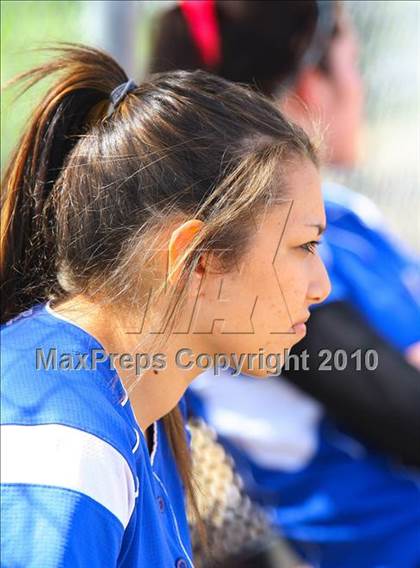 Thumbnail 3 in Vacaville vs. Del Campo photogallery.
