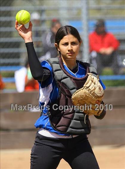 Thumbnail 1 in Vacaville vs. Del Campo photogallery.