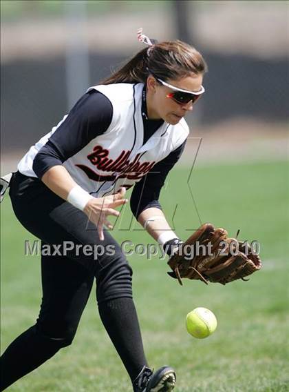 Thumbnail 1 in Vacaville vs. Del Campo photogallery.