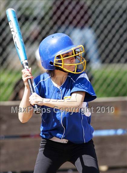 Thumbnail 2 in Vacaville vs. Del Campo photogallery.
