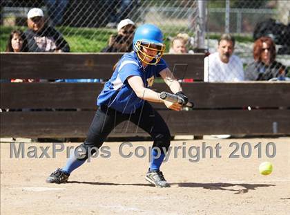 Thumbnail 2 in Vacaville vs. Del Campo photogallery.