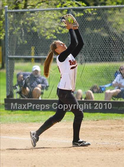 Thumbnail 2 in Vacaville vs. Del Campo photogallery.