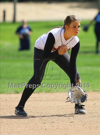 Thumbnail 1 in Vacaville vs. Del Campo photogallery.