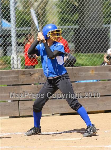 Thumbnail 2 in Vacaville vs. Del Campo photogallery.