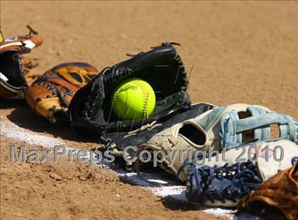 Thumbnail 3 in Vacaville vs. Del Campo photogallery.