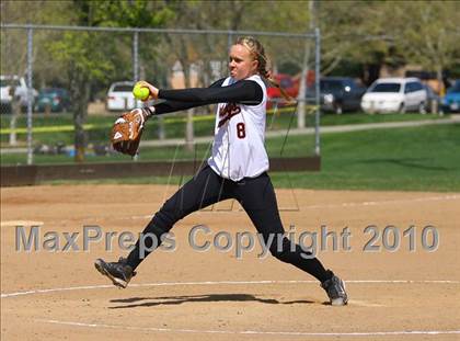 Thumbnail 3 in Vacaville vs. Del Campo photogallery.
