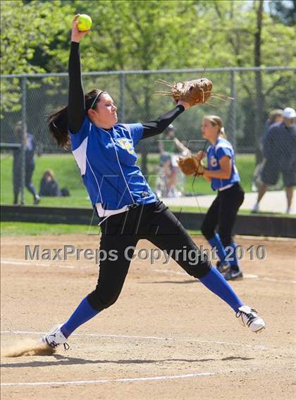 Thumbnail 1 in Vacaville vs. Del Campo photogallery.