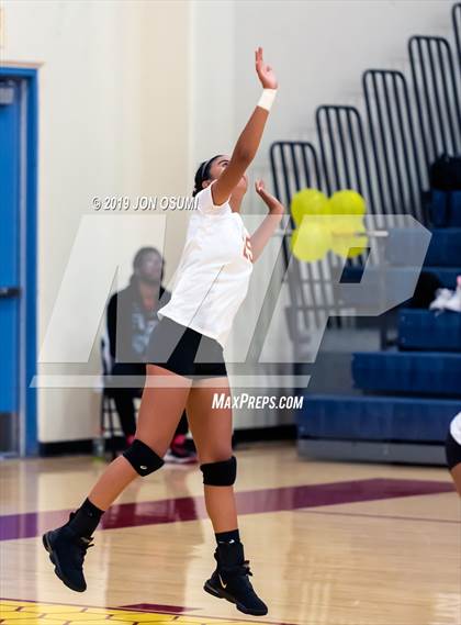 Thumbnail 3 in Ventura @ Oxnard photogallery.