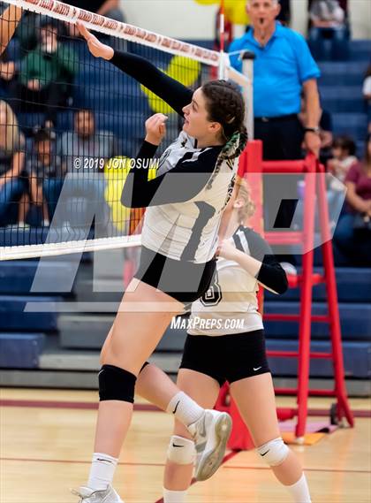 Thumbnail 2 in Ventura @ Oxnard photogallery.