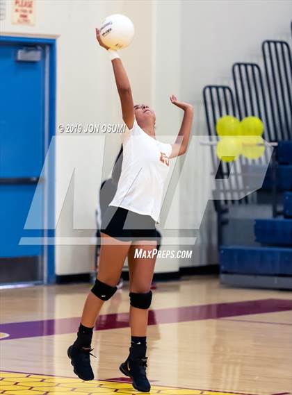 Thumbnail 2 in Ventura @ Oxnard photogallery.