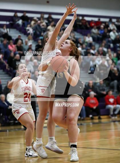 Thumbnail 1 in Southern Columbia Area vs. Mount Carmel (PIAA District IV 3A Semi-final) photogallery.