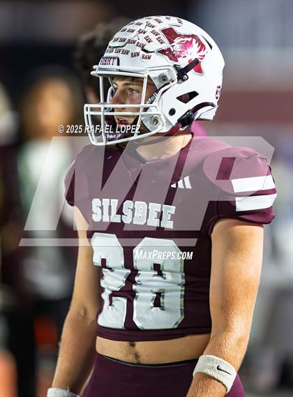 Thumbnail 2 in Silsbee vs. Sweeny (UIL 4A D2 Football Bi-District) photogallery.