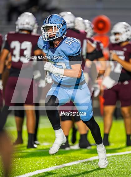 Thumbnail 3 in Silsbee vs. Sweeny (UIL 4A D2 Football Bi-District) photogallery.