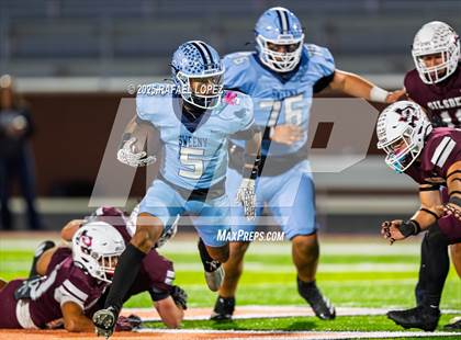 Thumbnail 1 in Silsbee vs. Sweeny (UIL 4A D2 Football Bi-District) photogallery.