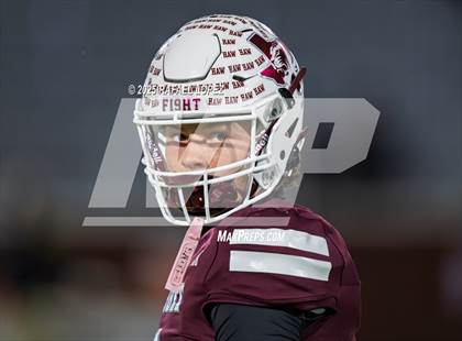 Thumbnail 2 in Silsbee vs. Sweeny (UIL Football 4A D2 Bi-District) photogallery.