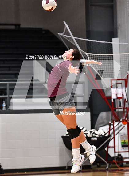 Thumbnail 1 in Marshall @ Perryville photogallery.