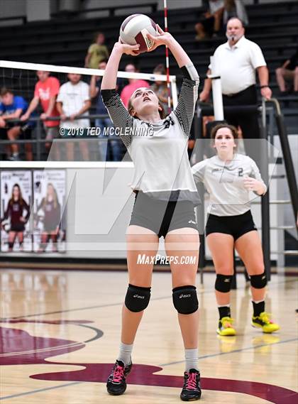 Thumbnail 3 in Marshall @ Perryville photogallery.
