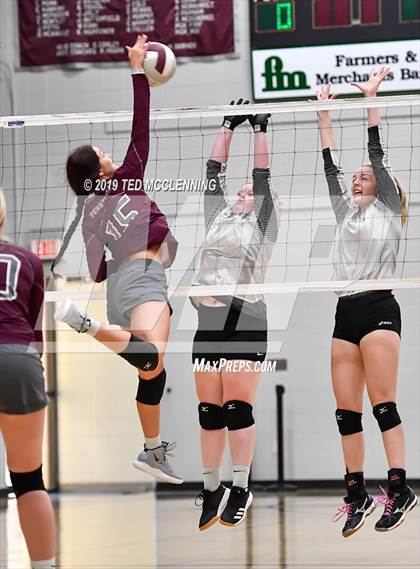 Thumbnail 3 in Marshall @ Perryville photogallery.