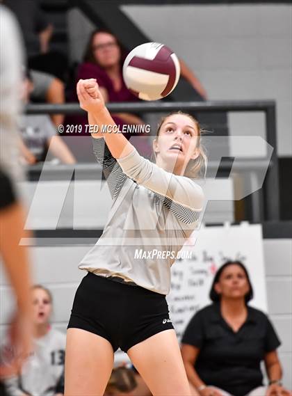 Thumbnail 3 in Marshall @ Perryville photogallery.
