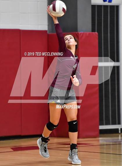 Thumbnail 3 in Marshall @ Perryville photogallery.