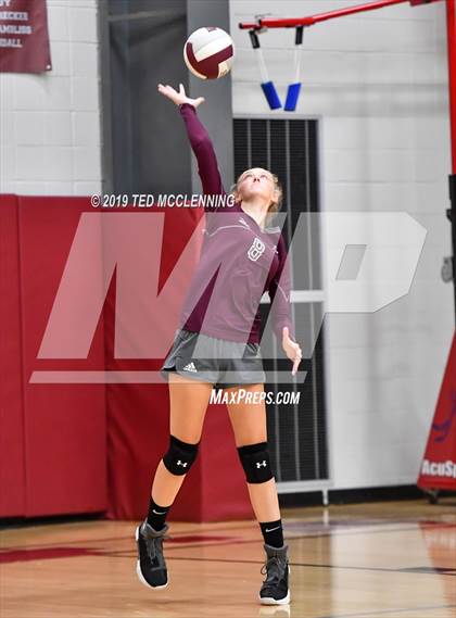 Thumbnail 2 in Marshall @ Perryville photogallery.